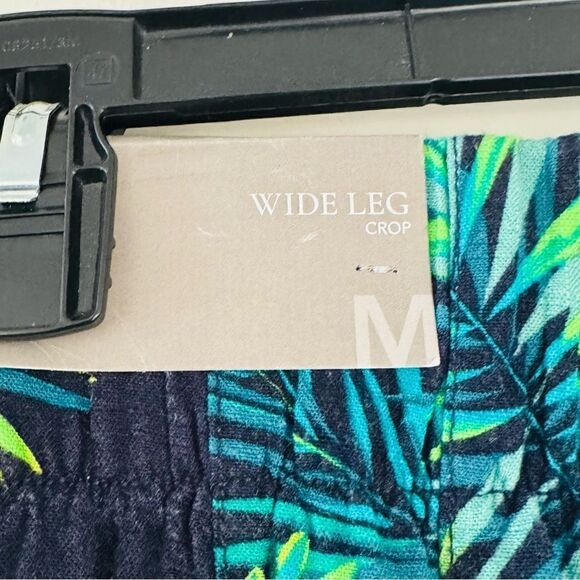 Soft Surroundings Palm Tree Sidnei Wide Leg Crop Pants Size Medium - Picture 5 of 7